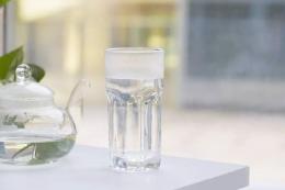 千滚水、隔夜水不能喝？解密真正不能喝的是什么水